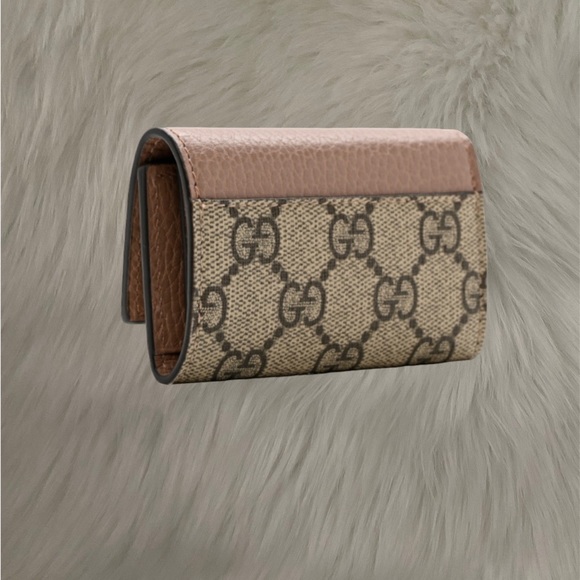 Dollar Calfskin GG Supreme Monogram Marmot 6Key Holder Case & Gucci Box included - Picture 2 of 10